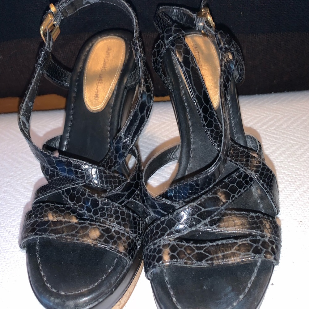 Antonio Melani Black Wedge Heels Sandals
